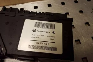 0130821765 Моторчик стеклоподъемника Audi A4 B6 Арт e12306819, вид 1