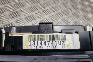 13144741UZ Щиток приборов (приборная панель) Opel Vectra C  Арт e12305590, вид 3