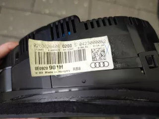 8E0920901H Щиток приборов (приборная панель) Audi A4 B7 Арт e12305225, вид 3