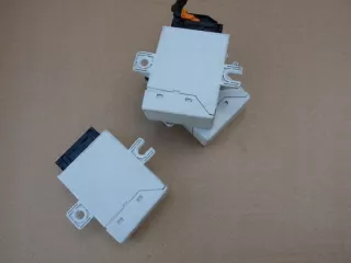 4F0907273A 4E0910273A Блок управления (другие) Audi A8 D3 (S8) Арт e12301670, вид 4