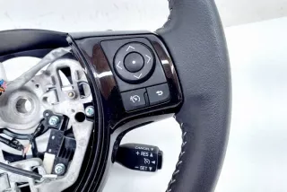 _P13_ 310374699BMYAA Руль Toyota Yaris 1 Арт e12299697, вид 2