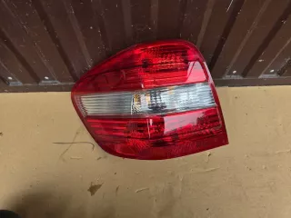 A1648201964 Фонарь задний левый Mercedes ML W164 Арт e12298265, вид 1
