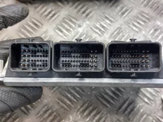 30630418 8200233343 30620877 30889989 Блок управления двигателем Volvo V40 1 Арт e12294123, вид 3