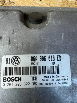 06A906018ED Блок управления двигателем Volkswagen Golf 4 Арт e12293756, вид 2