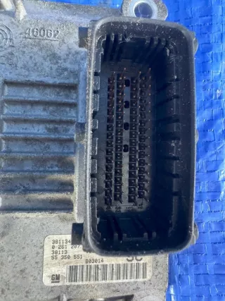 0261207960 Блок управления двигателем Opel Corsa C Арт e12292799, вид 3