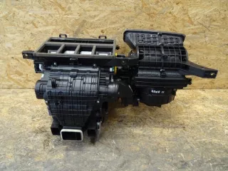 24040413Y1 Отопитель в сборе (печка) Hyundai Kona Арт e12282019, вид 1