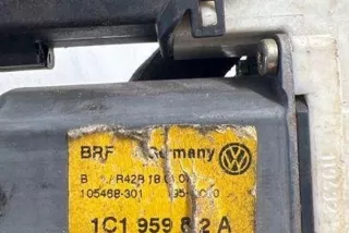 1C195982AA Моторчик стеклоподъемника Volkswagen Golf 4 Арт e12278028, вид 2