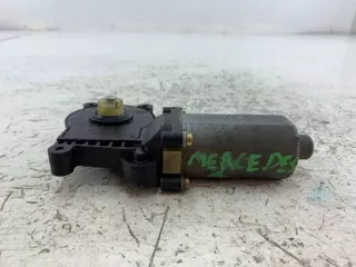 0130821672 Моторчик стеклоподъемника Mercedes A W168 Арт e12277368, вид 4