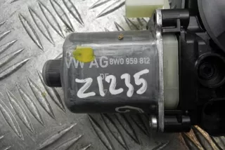 8W0959812 Моторчик стеклоподъемника Audi A4 B9 Арт e12276355, вид 1