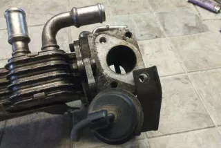 038131513AD Радиатор EGR Volkswagen Golf 5 Арт e12268680, вид 2