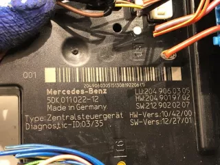 2049060305 LORK-1273-31152 Блок управления (другие) Mercedes C W204 Арт e12266473, вид 4