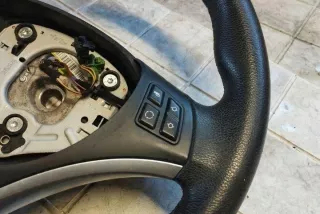 6769894 Руль BMW 1 E81/E82/E87/E88 Арт e12258170, вид 1