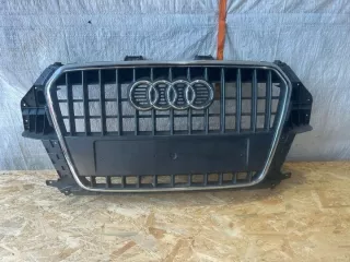 8U0853653H Решетка радиатора Audi Q3 1 Арт e12237986, вид 1