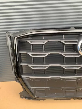 81A853651H Решетка радиатора Audi Q2 Арт e12237974, вид 3
