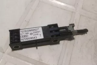 8Z0959643 Датчик удара Audi A4 B9 Арт e12225674, вид 1