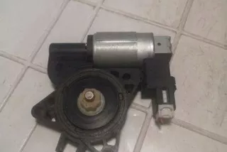 CM011740 Моторчик стеклоподъемника Mazda 2 DE Арт e12218290, вид 1