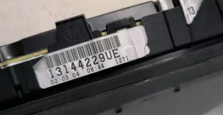  13144229UE 02-08r Щиток приборов (приборная панель) Opel Vectra C  Арт e12214850, вид 2