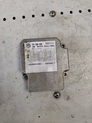 1T0909605 Блок AirBag Volkswagen Passat B6 Арт e12213468, вид 1