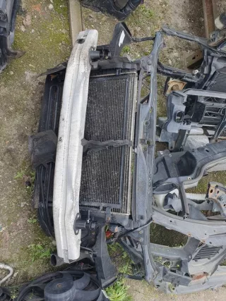 22556698675 Передняя панель крепления облицовки (телевизор) Audi A4 B7 Арт e12206738, вид 1