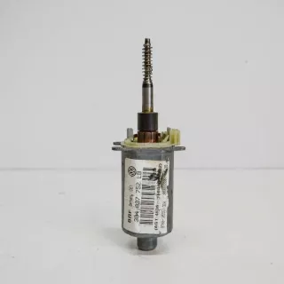 3B4837752LB Моторчик стеклоподъемника Volkswagen Passat B5 Арт e12195435, вид 2