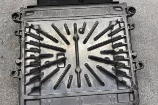 30729826A Блок управления двигателем Volvo S60 2 Арт e12175065, вид 2