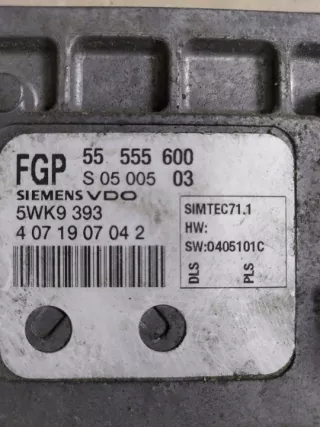 55555600 Блок управления двигателем Opel Zafira A Арт e12172413, вид 2