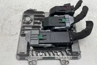 55503869 Блок управления двигателем Opel Astra K Арт e12171934, вид 3