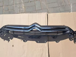 9687946280 Решетка радиатора Citroen C4 2 Арт e12166725, вид 3
