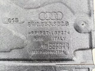 8W0863822B Декоративная крышка двигателя Audi RS4 B9 Арт e12164451, вид 2