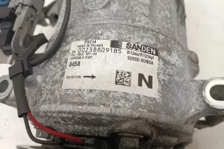 926006UB0A Компрессор кондиционера Nissan Qashqai 2 restailing Арт e12162581, вид 4