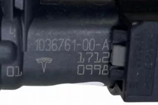 103676100A Датчик удара Tesla model X Арт e12154774, вид 3