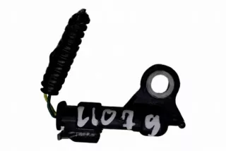 103676100A Датчик удара Tesla model X Арт e12154772, вид 1