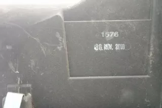 13718512599 Корпус воздушного фильтра BMW 1 E81/E82/E87/E88 Арт e12152708, вид 1