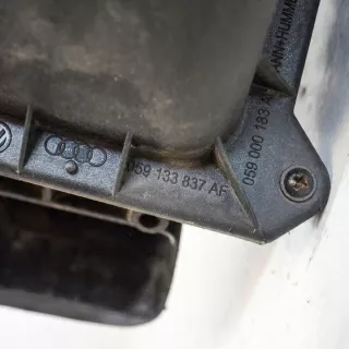 059133837AF 059000183A Корпус воздушного фильтра Audi A4 B7 Арт e12151643, вид 5