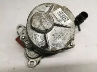 8200796080 Насос вакуумный Nissan Qashqai 2 restailing Арт e12146361, вид 1