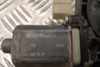 5Q0959802B Моторчик стеклоподъемника Audi Q2 Арт e12134653, вид 4
