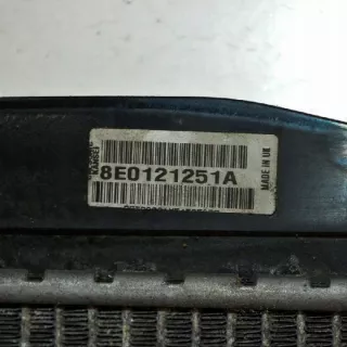 8E0121251A Радиатор (основной) Audi A4 B7 Арт e12131176, вид 4