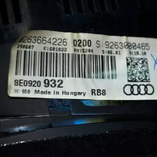 8E0920932 Щиток приборов (приборная панель) Audi A4 B7 Арт e12129249, вид 1
