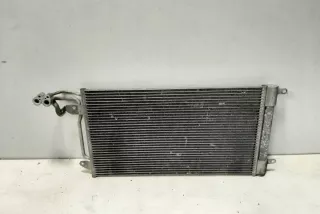 6R0820411D Радиатор кондиционера Seat Ibiza 5 Арт e12118033, вид 4