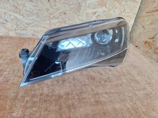 3V1941015A Фара левая Skoda Superb 3 Арт e12111305, вид 1