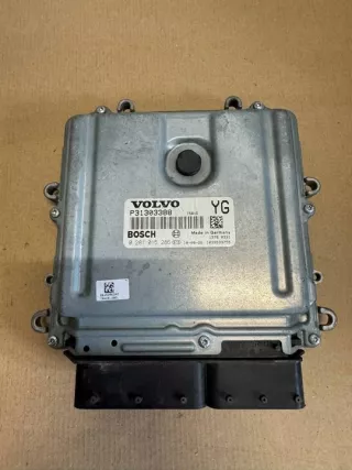 P31303388 Блок управления двигателем Volvo S60 2 Арт e12095383, вид 1