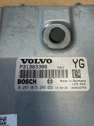 P31303388 Блок управления двигателем Volvo S60 2 Арт e12095383, вид 4