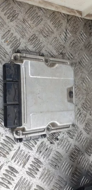 0281010787 8200132175 Блок управления двигателем Renault Master 2 Арт e12093988, вид 3