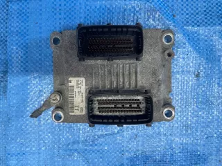 0261208255 Блок управления двигателем Opel Astra G Арт e12093286, вид 1