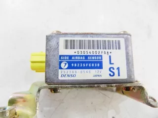 98235fc030 Датчик удара Subaru Forester SF Арт e12080499, вид 3