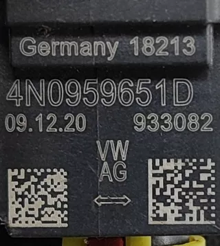 4N0959651D Датчик удара Audi Q8 Арт e12078590, вид 6