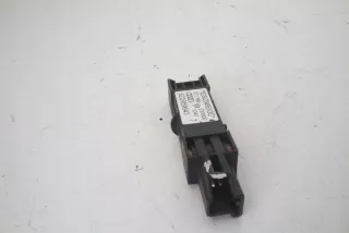 8Z0959643 Датчик удара Audi A4 B9 Арт e12078469, вид 1