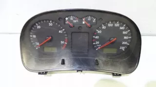 1J0919880D Щиток приборов (приборная панель) Volkswagen Golf 4 Арт e12070573, вид 4