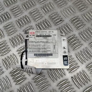 0K2FD677F0 Блок AirBag Kia Carens 1 Арт e12069315, вид 4