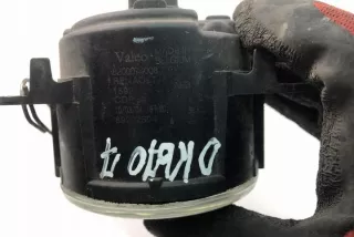 JM01_ 8200074008 Фара противотуманная левая Dacia Duster 2 Арт e12064218, вид 4